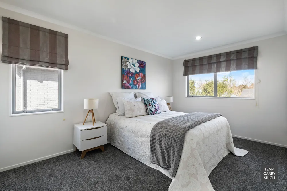 Photos of 10 Puweto Avenue