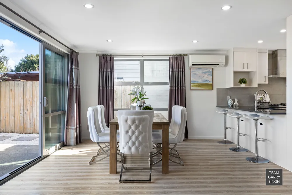 Photos of 10 Puweto Avenue