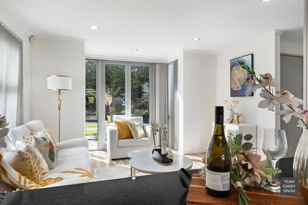 Photos of 10 Puweto Avenue