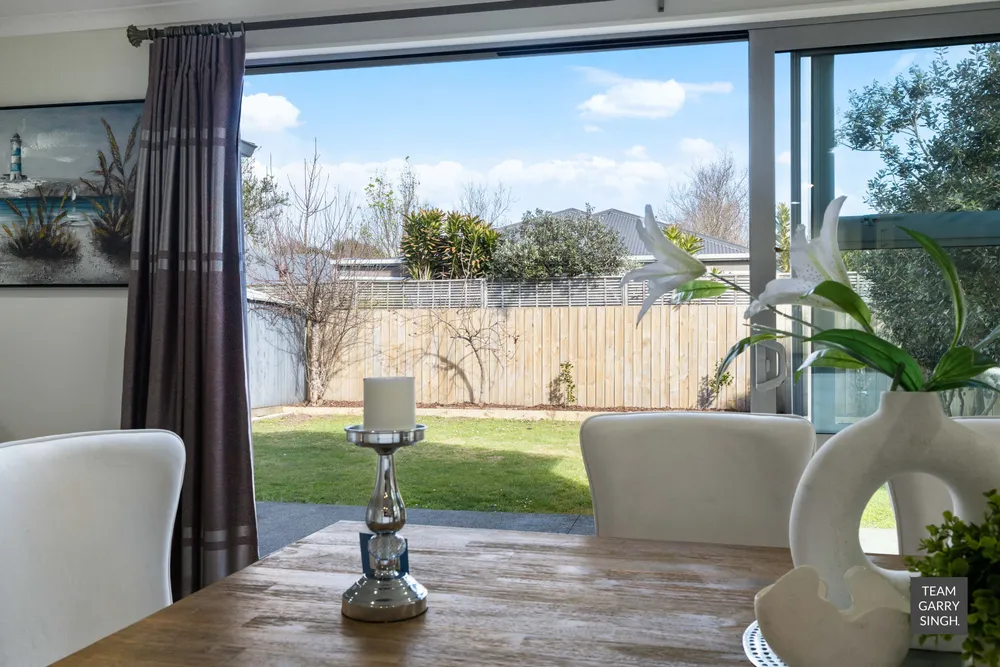 Photos of 10 Puweto Avenue