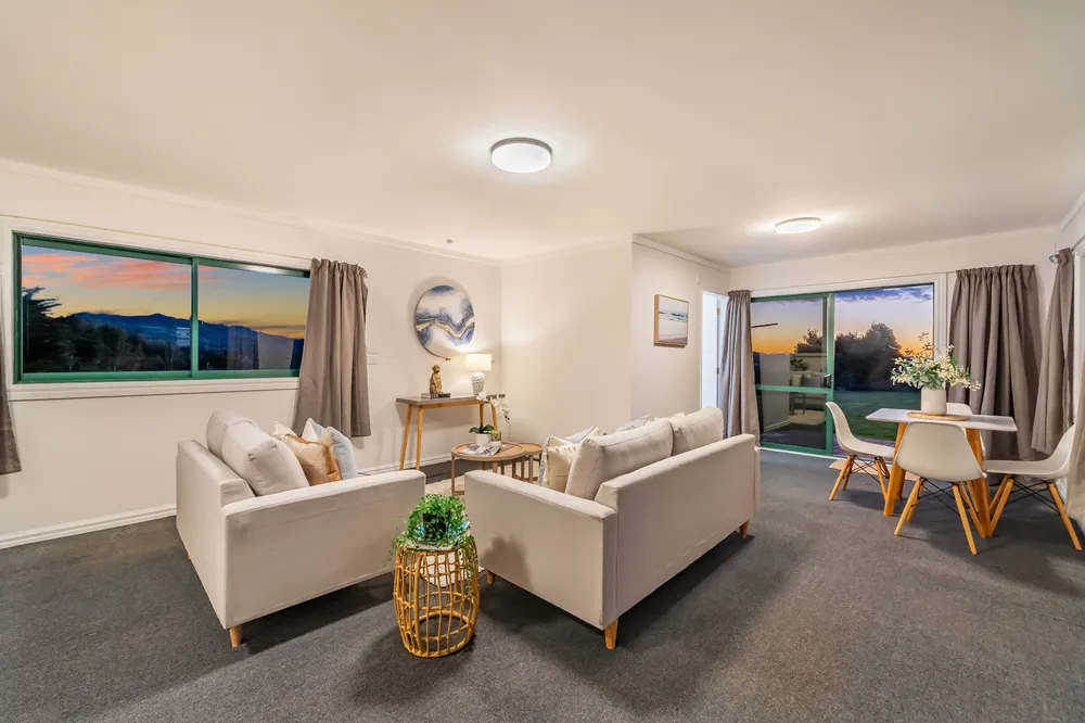 Photos of 75e Paremata Haywards Road