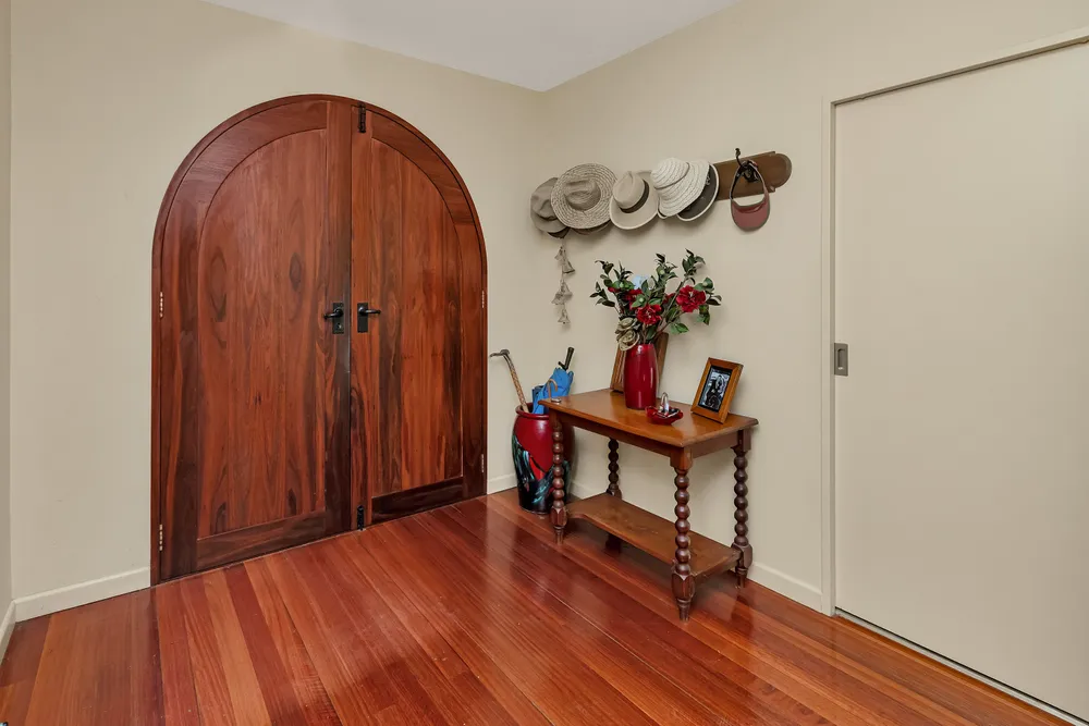Photos of 436 Crane Road