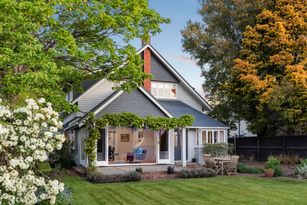 Photos of 27 Snowdon Road