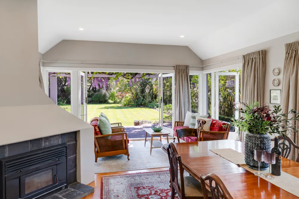 Photos of 27 Snowdon Road