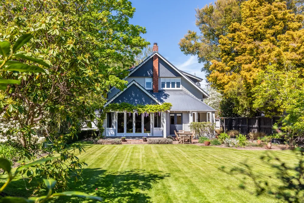Photos of 27 Snowdon Road