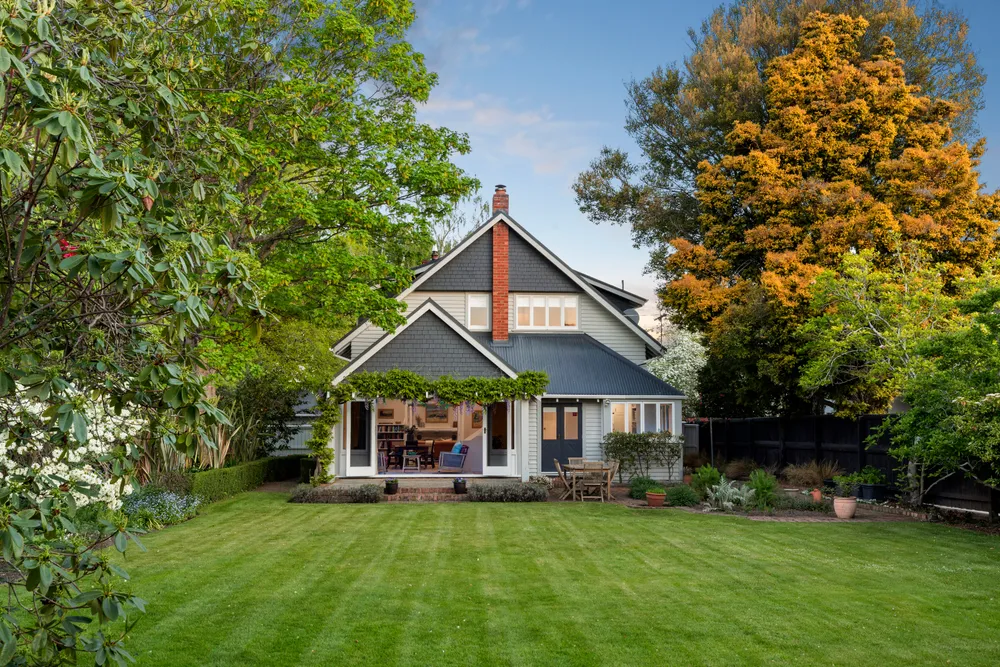 Photos of 27 Snowdon Road