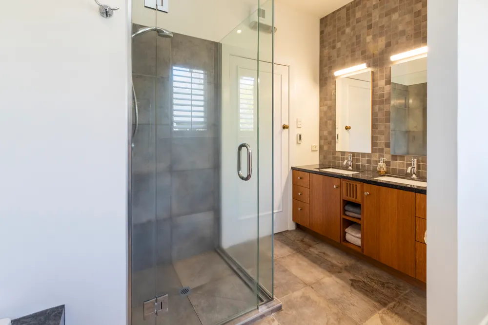 Photos of 27 Snowdon Road