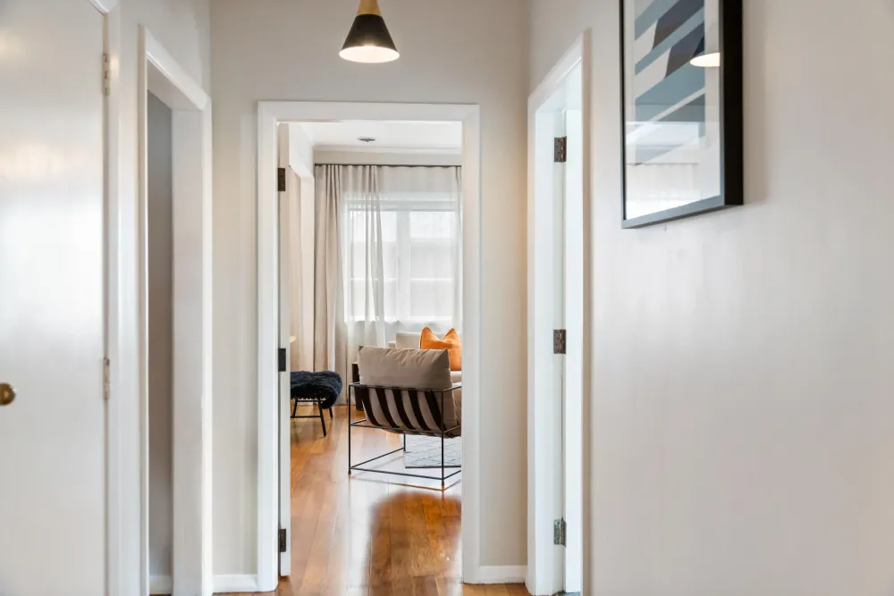 Photos of 84 Daventry Street