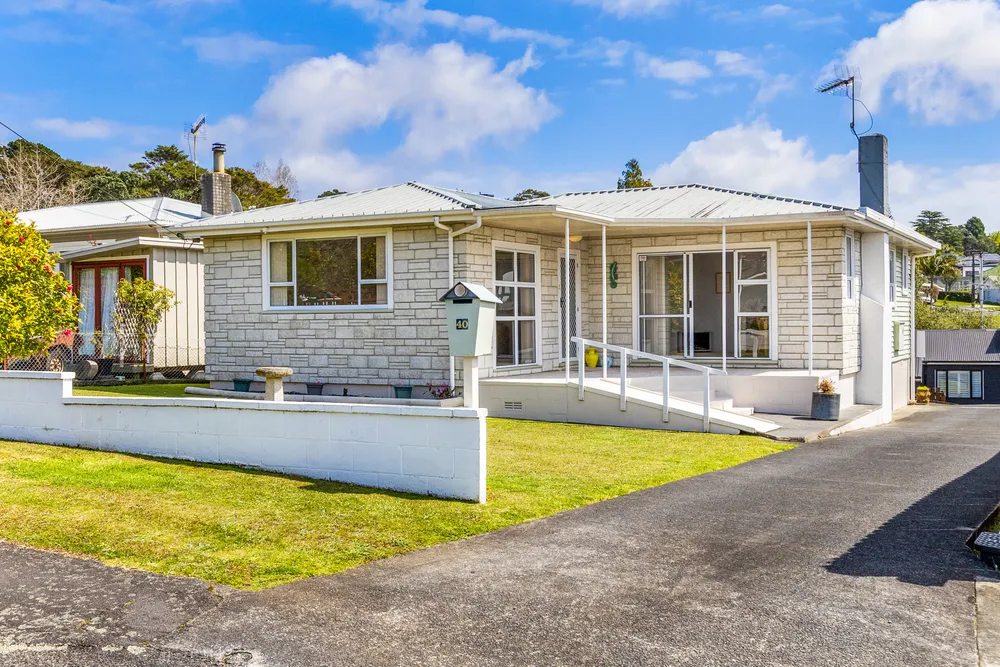 Photos of 40 Fairmount Road