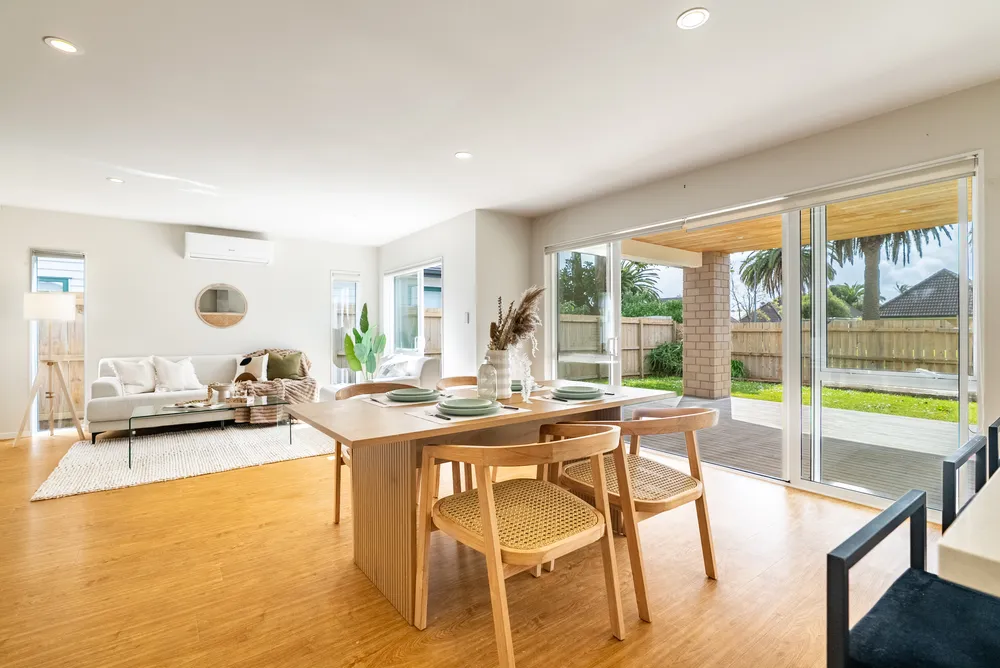 Photos of 52 Pate Crescent