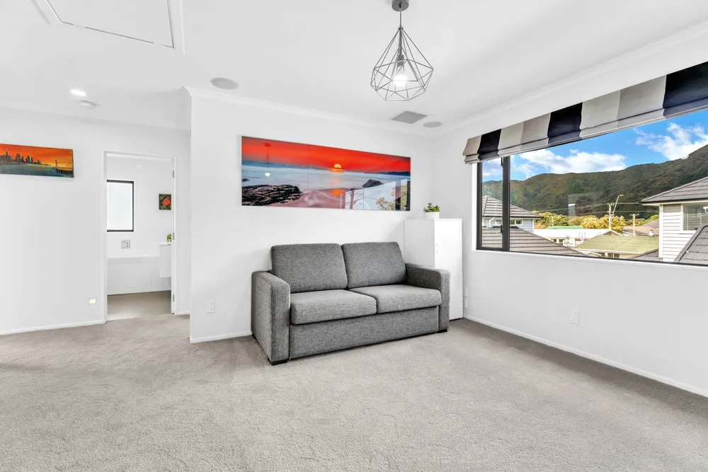 Photos of 37 Vincent Street