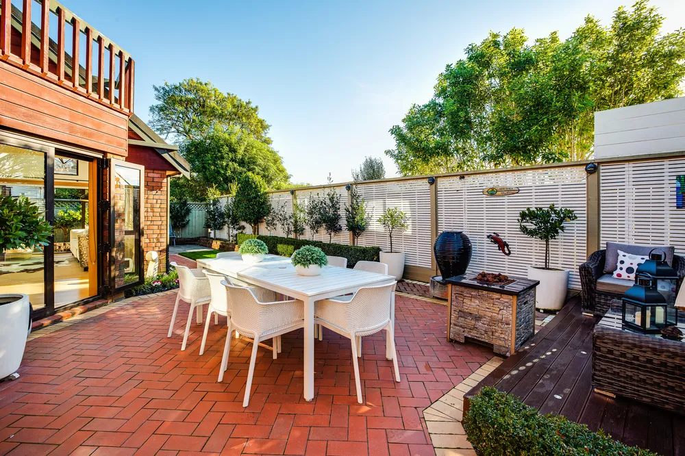 Photos of 37 Vincent Street