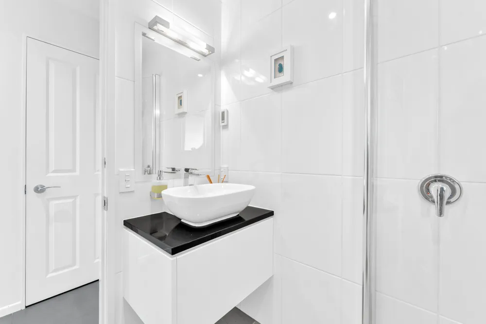Photos of 37 Vincent Street