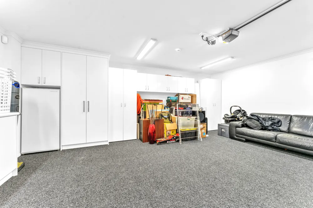 Photos of 37 Vincent Street