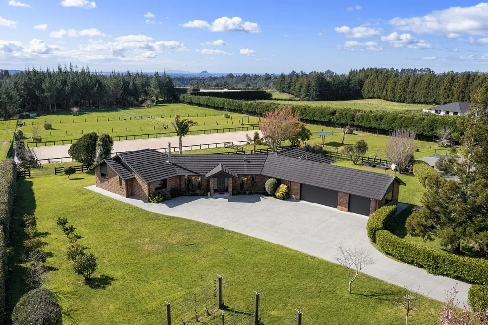 Photos of 3 Sarona Park Drive
