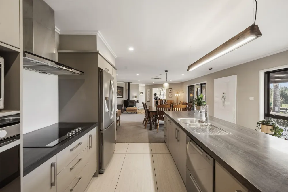 Photos of 3 Sarona Park Drive