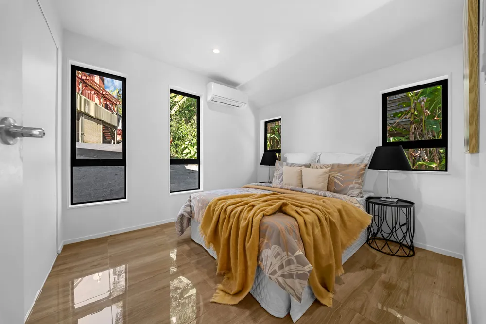 Photos of 263 Golf Road