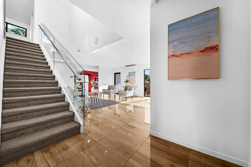 Photos of 263 Golf Road