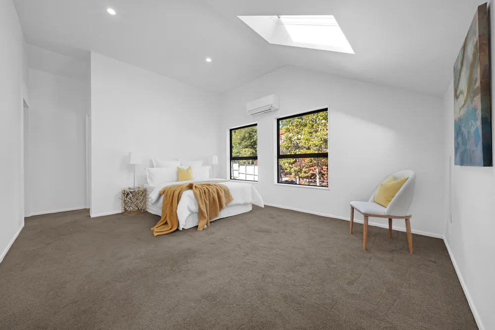 Photos of 263 Golf Road