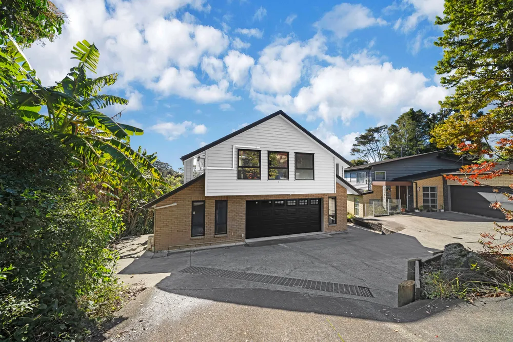 Photos of 263 Golf Road