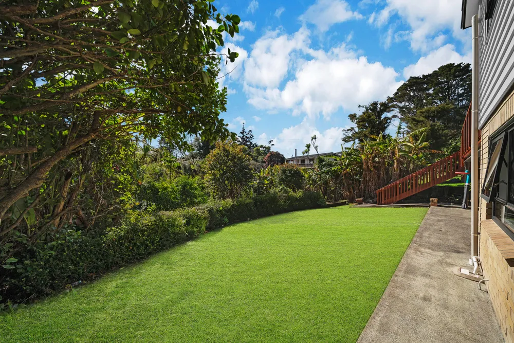 Photos of 263 Golf Road