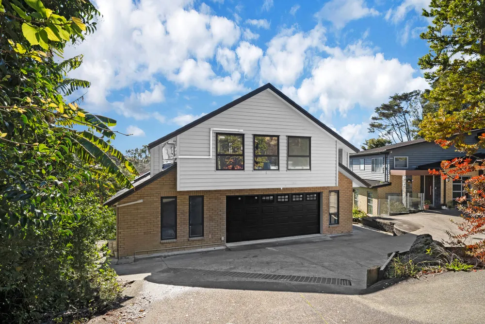 Photos of 263 Golf Road