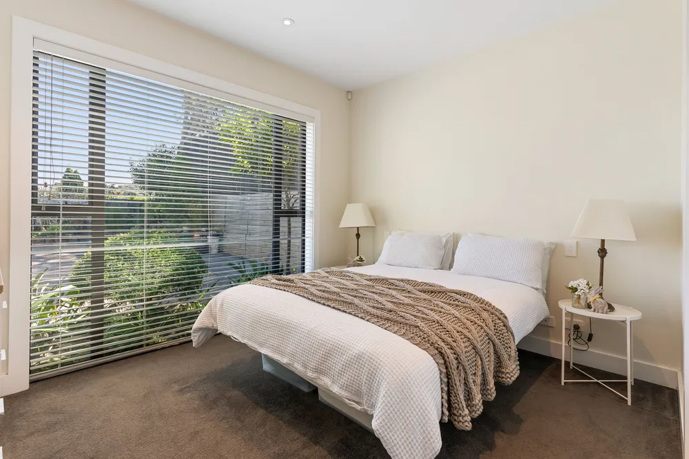 Photos of 236 Vipond Road