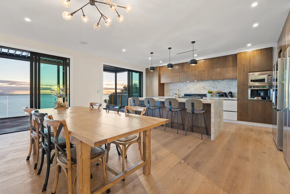 Photos of 236 Vipond Road