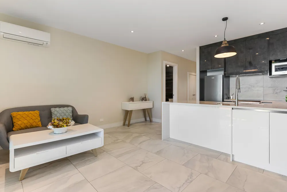Photos of 236 Vipond Road