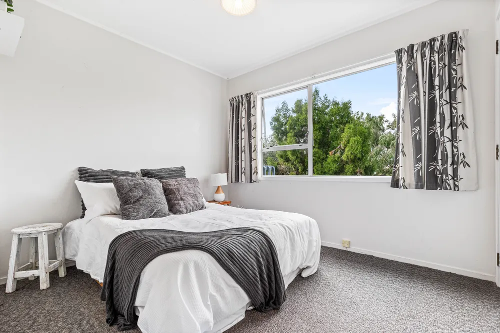 Photos of 18 Dawnhaven Drive