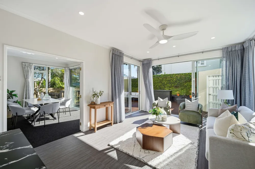 Photos of 13A Bayswater Avenue