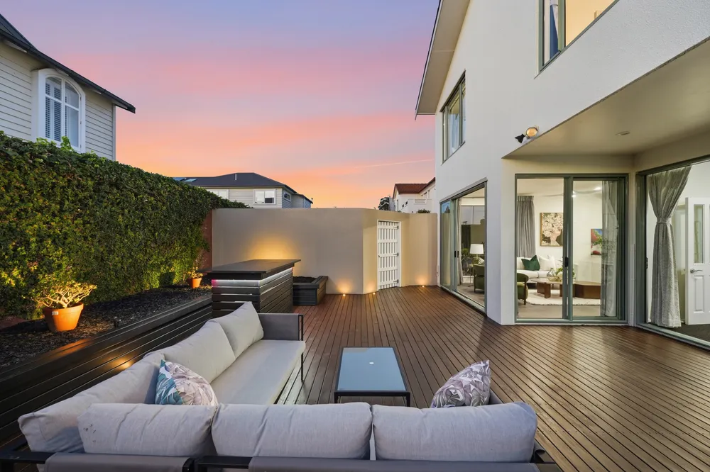Photos of 13A Bayswater Avenue