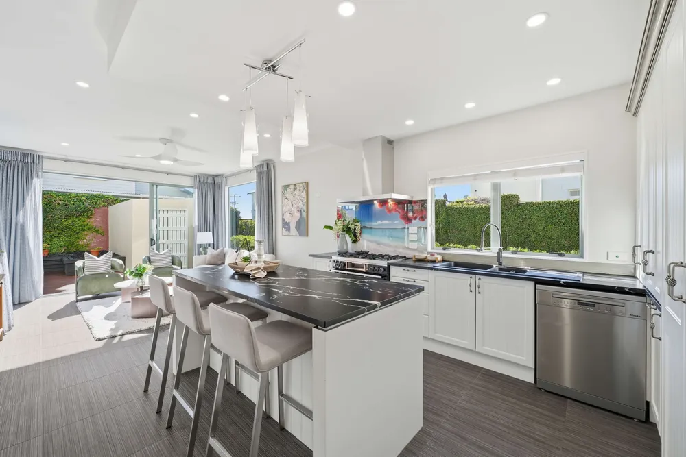 Photos of 13A Bayswater Avenue