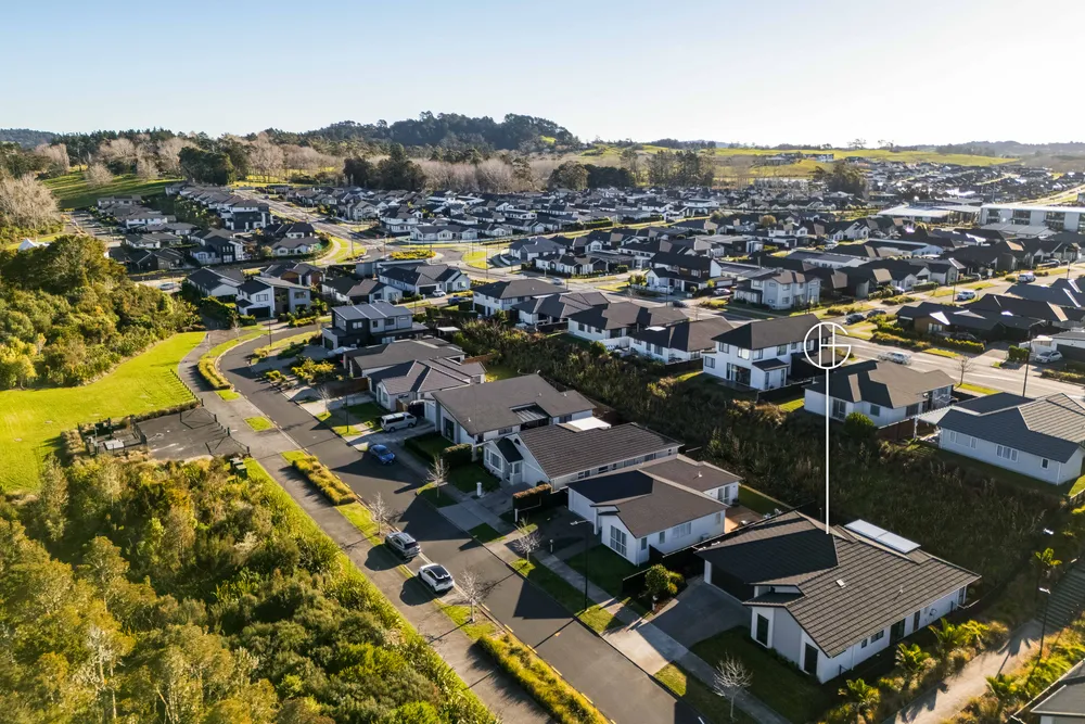 Photos of 170 Ahutoetoe Road