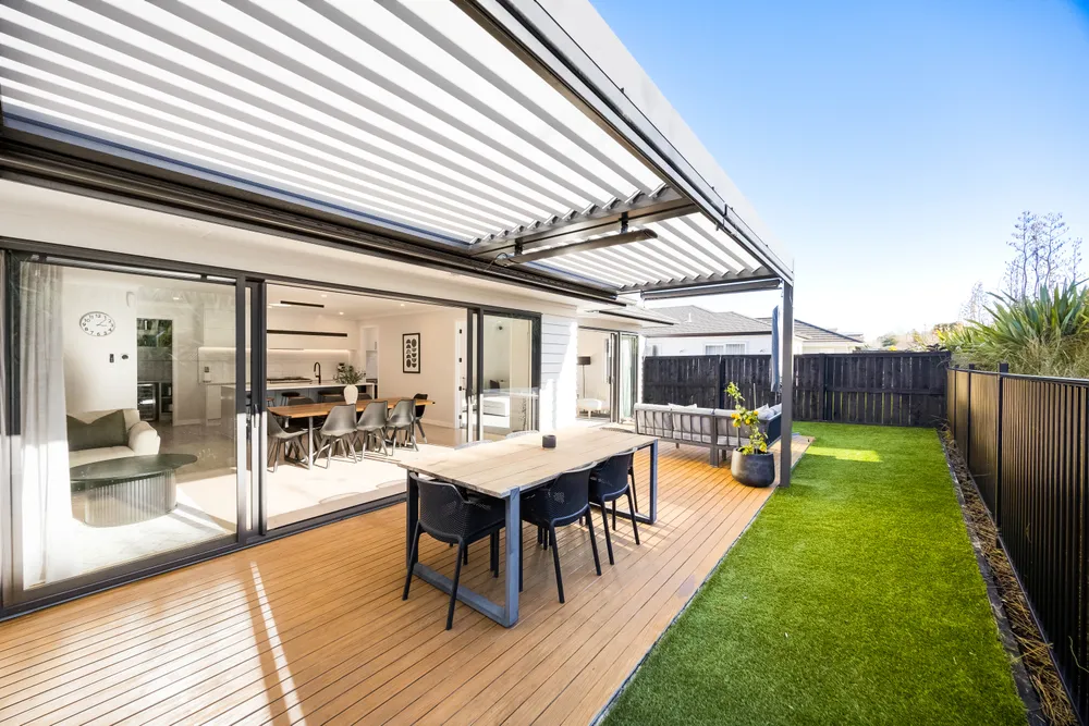 Photos of 170 Ahutoetoe Road