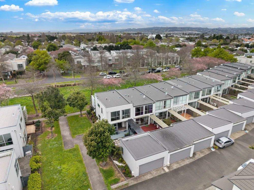 Photos of 26 Kauri Drive