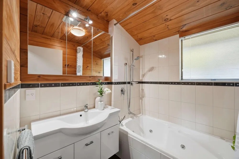 Photos of 11 Kiri Place