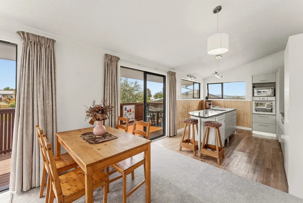 Photos of 54 Westminster Drive