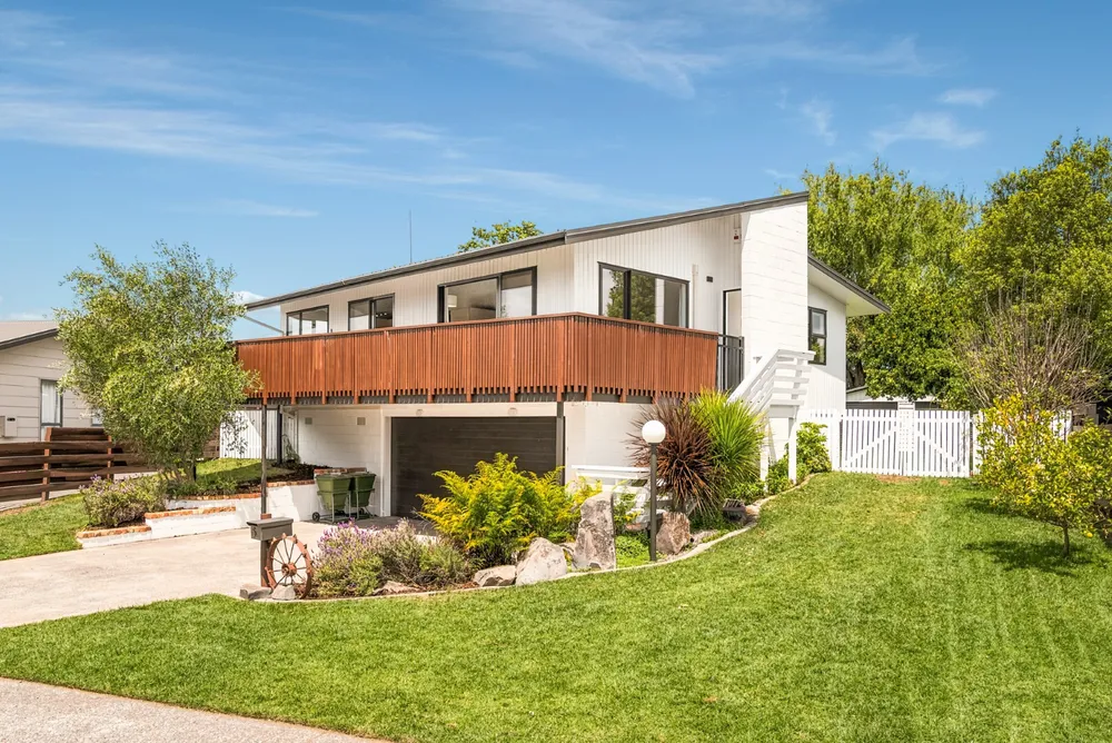 Photos of 54 Westminster Drive