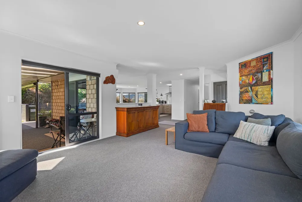 Photos of 361 Apotu Road