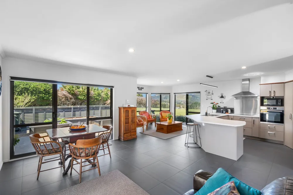 Photos of 361 Apotu Road