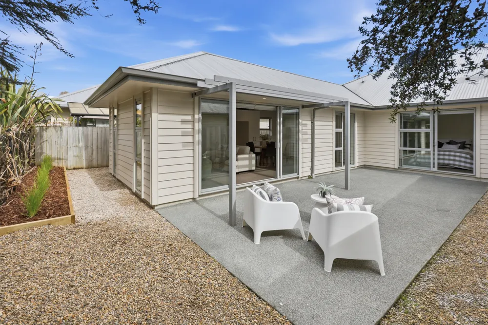 Photos of 19 Fairwater Road