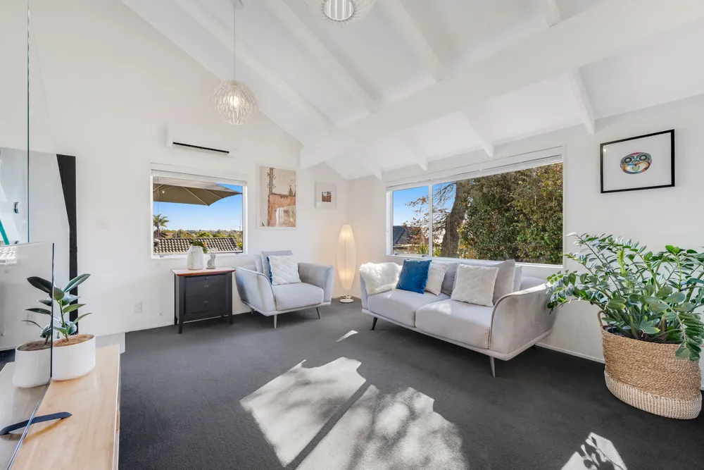 Photos of 2/10 Trident Place