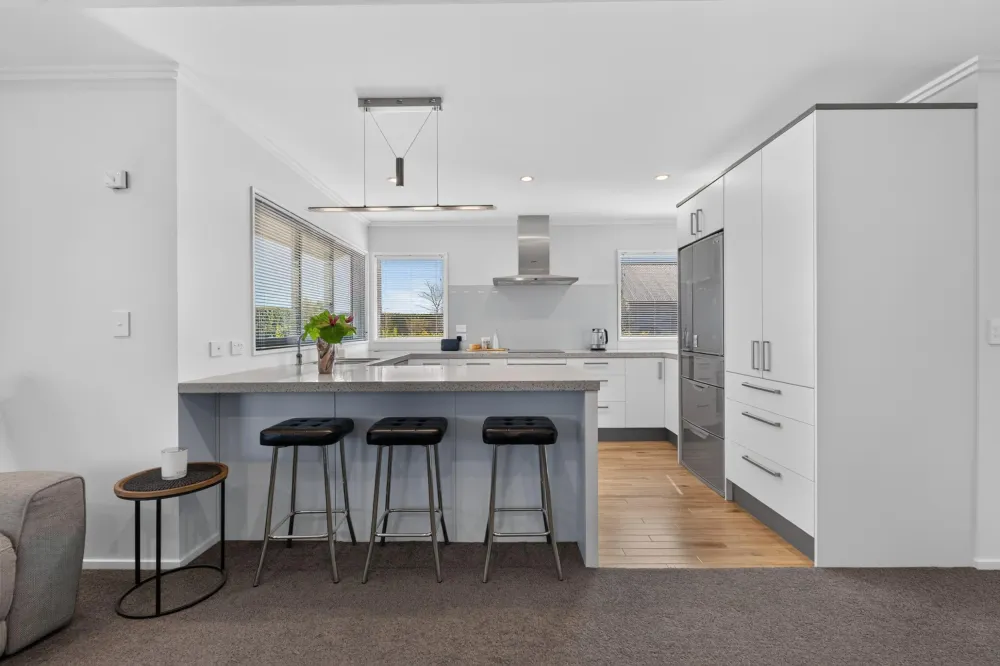 Photos of 16 Landsborough Drive