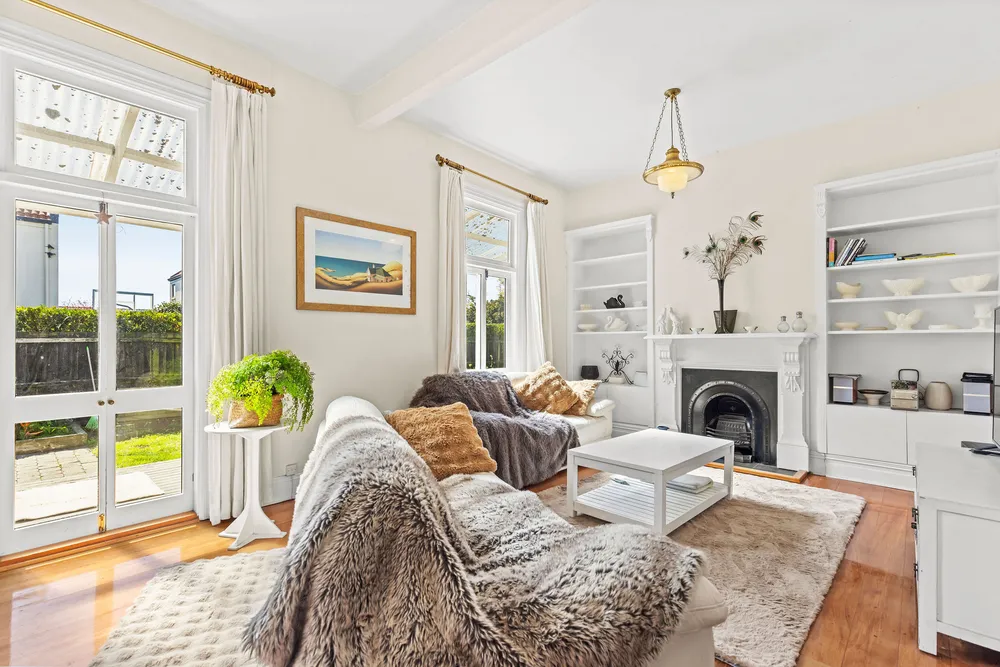 Photos of 59 Winchester Street