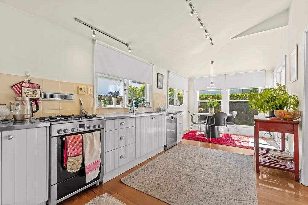 Photos of 59 Winchester Street