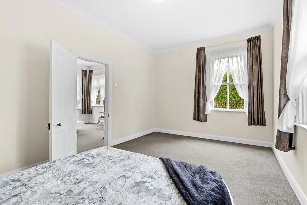 Photos of 34 Jervois Terrace