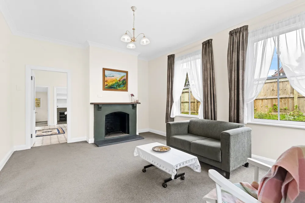 Photos of 34 Jervois Terrace