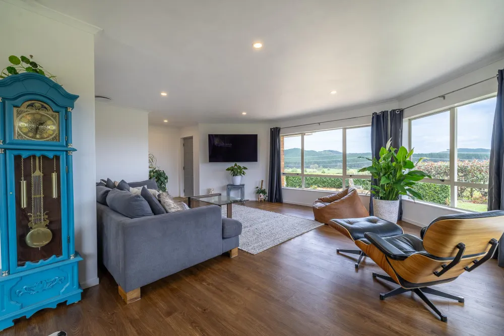 Photos of 636 Kopuku Road