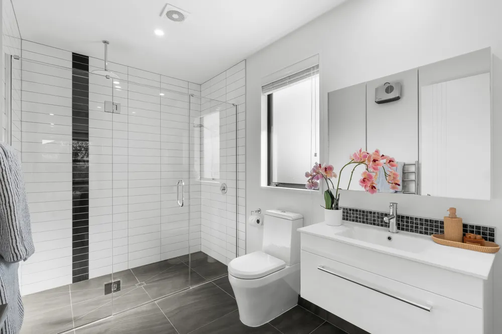 Photos of 8 Keith Street